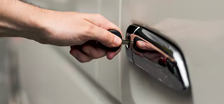 Why Choose Our Auto Locksmith Team in East Honolulu, HI?